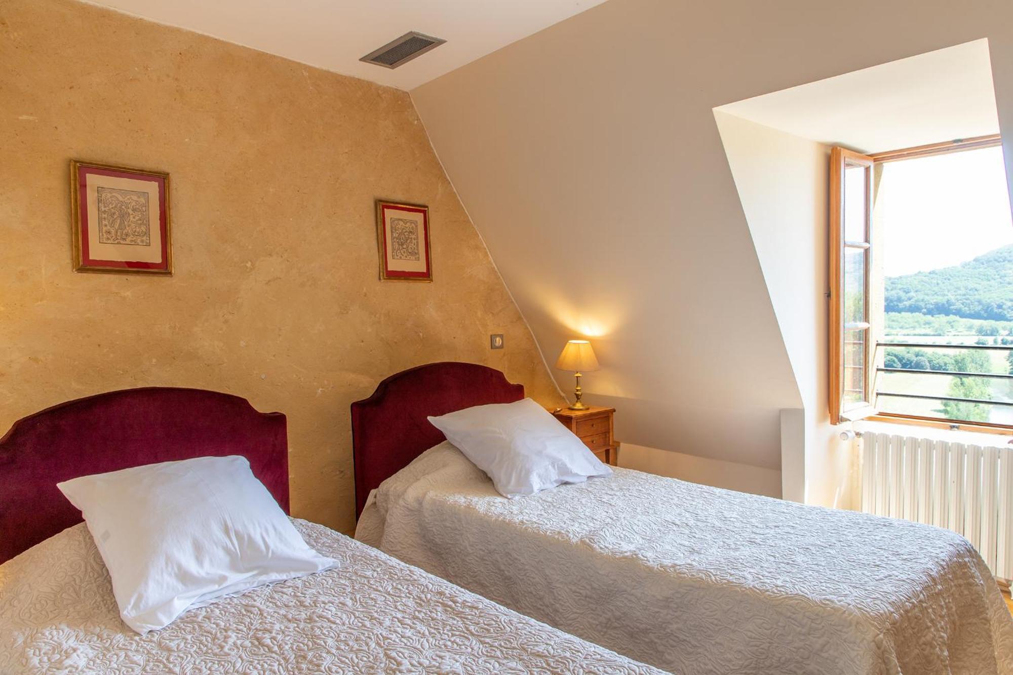 ביינאק-אה-סאזנאק Sarrasins Bed And Breakfast מראה חיצוני תמונה